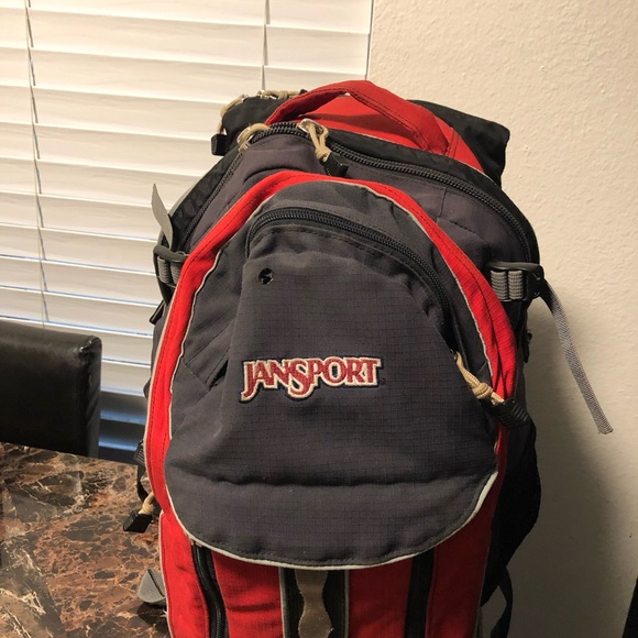 JanSport Polaris 33 Discontinued Red and Black Camping Backpack - Picture 5 of 14